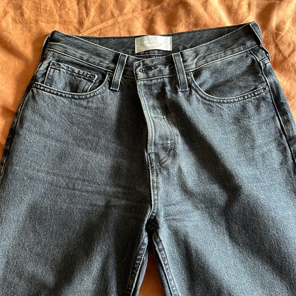 Everlane black 90s jeans